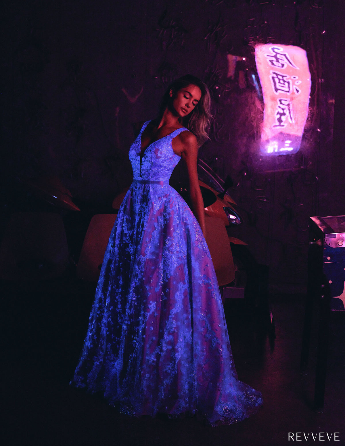 glow in the dark dress Girls Fiber Optic Light up Princess Dresses Glow in The Dark Costume for Party Dance $570.26 https://t.co/nC12Vpif3u #ngi #amazon #noveltygiftideas #noveltygifts #gifting #giftideas #geekgifts #uniquegifts #awesome #fiber #optic #dress #novelty #geek